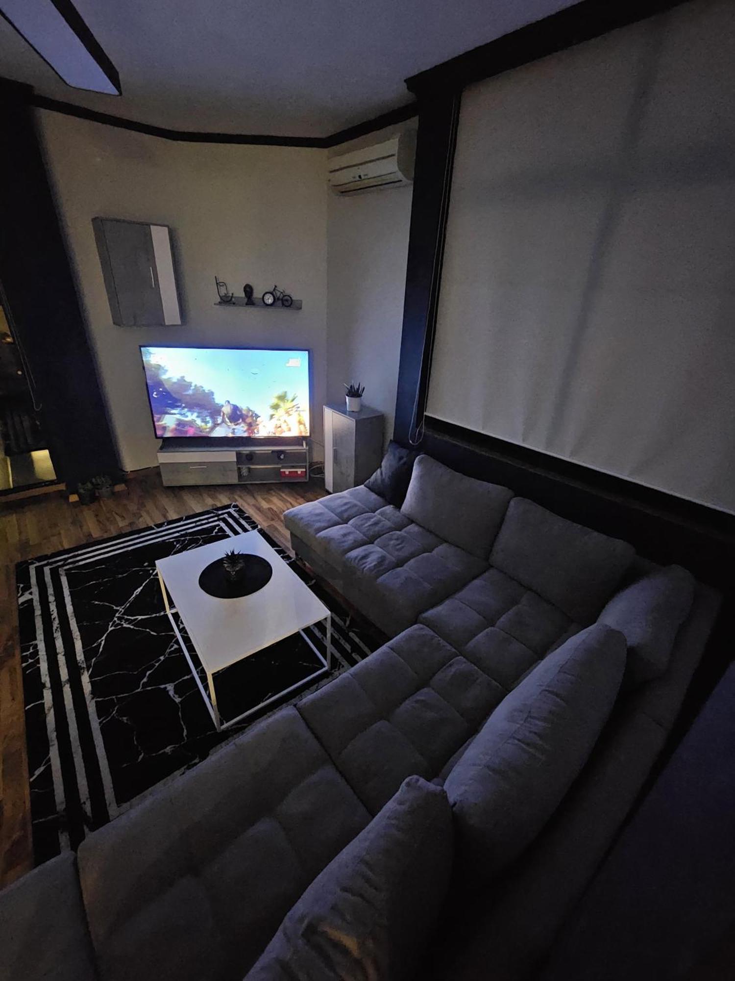 Apartment Daily 2 *